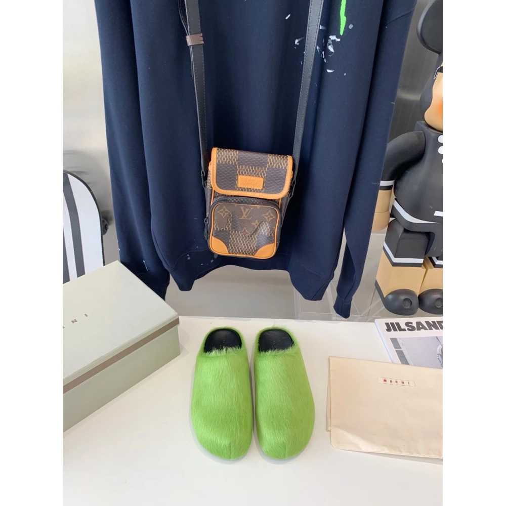 Marni Green LONG-HAIR CALFSKIN FUSSBETT SABOT Slide,Marni Slide,Men Sneakers