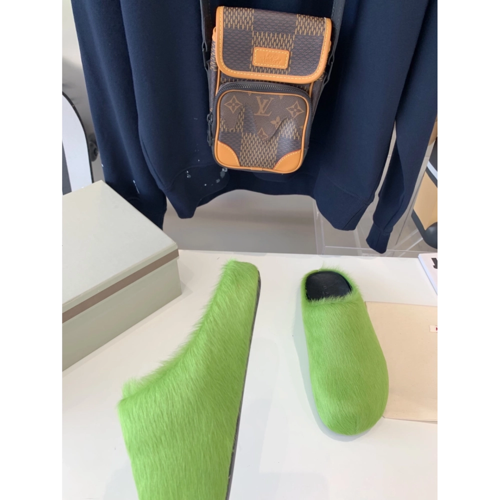 Marni Green LONG-HAIR CALFSKIN FUSSBETT SABOT Slide,Marni Slide,Men Sneakers