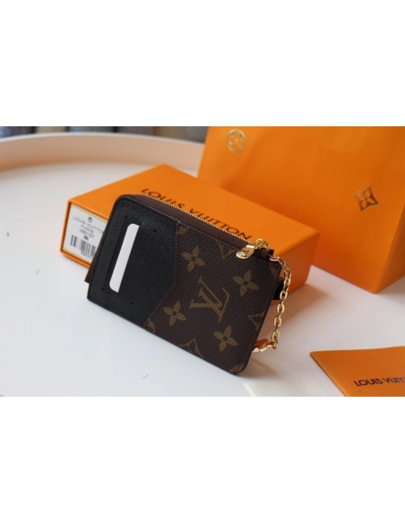 Louis Vuitton Wallets M69431 13X9.5X2.5cm