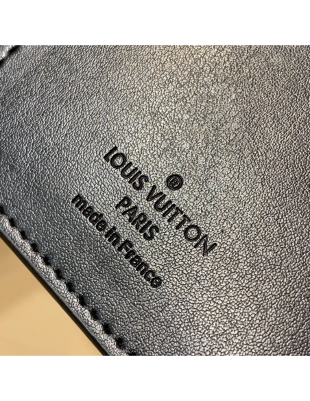 Louis Vuitton Wallet M80503 10X19X2cm