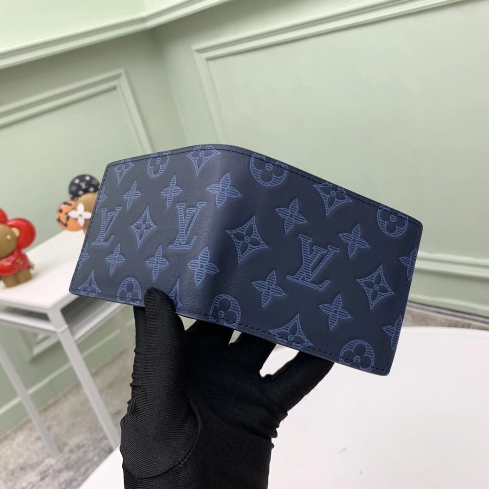 Louis Vuitton Wallet M80422 11.5X9X1.5cm