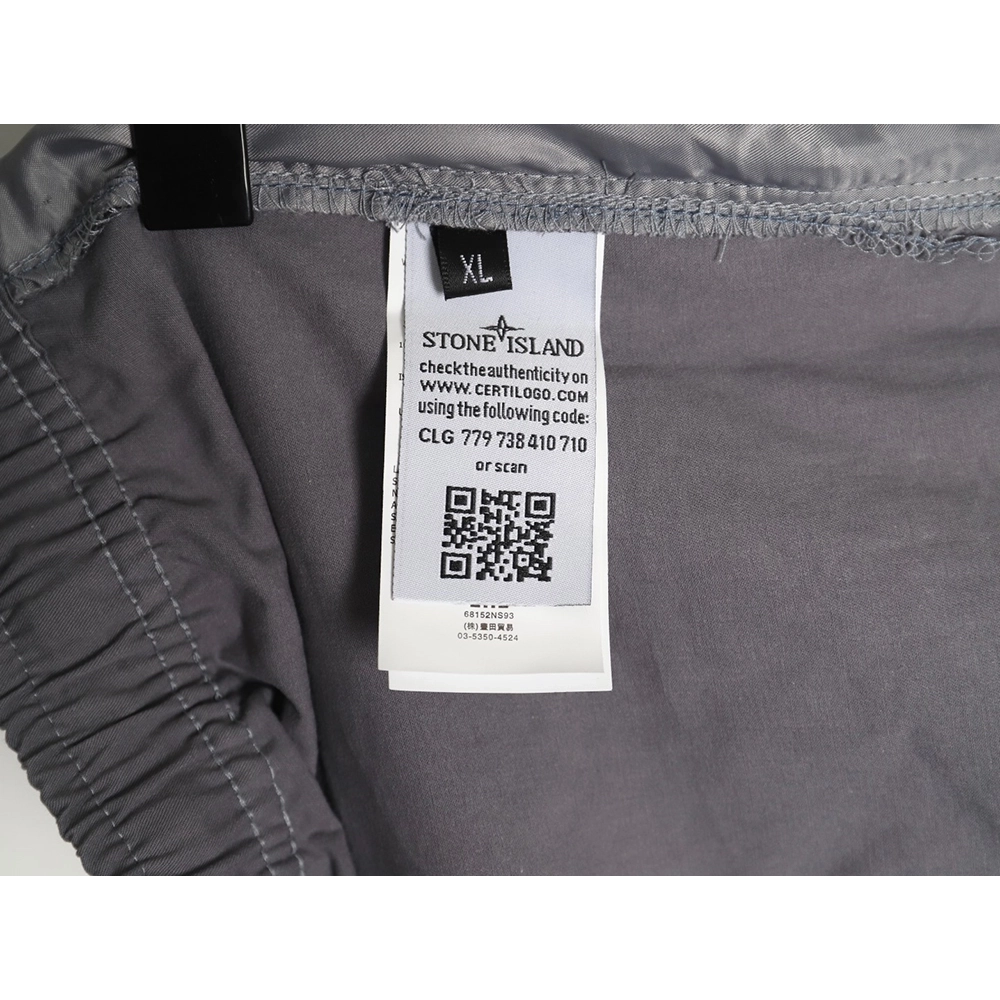 Stone Island Compass patch multipocket cargo trousers,Stone Island Trousers,CASUAL PANTS,APPAREL