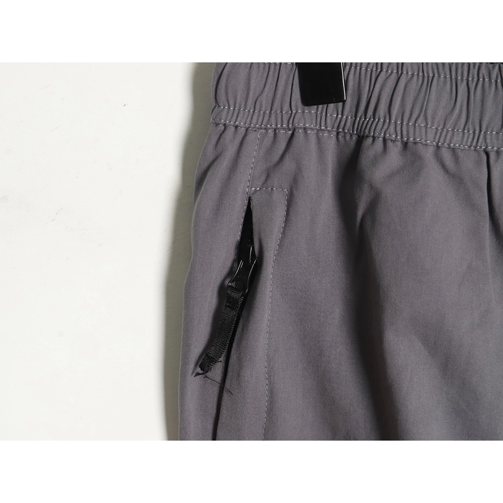 Stone Island Compass patch multipocket cargo trousers,Stone Island Trousers,CASUAL PANTS,APPAREL