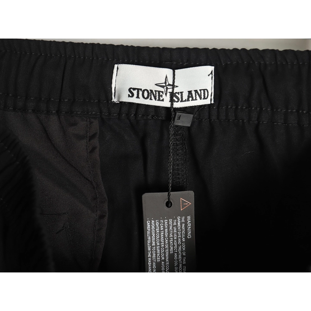 Stone Island Compass patch multipocket cargo trousers,Stone Island Trousers,CASUAL PANTS,APPAREL