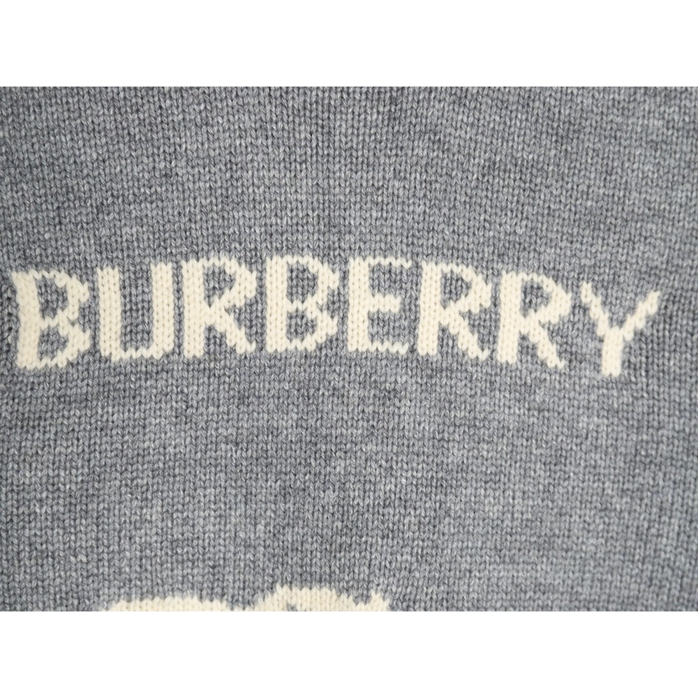 Burberry Equestrian Knight Logo Cashmere Blend Crew Neck Sweater,Burberry