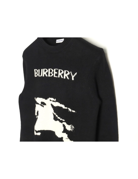 Burberry Equestrian Knight Logo Cashmere Blend Crew Neck Sweater TSK1,Burberry