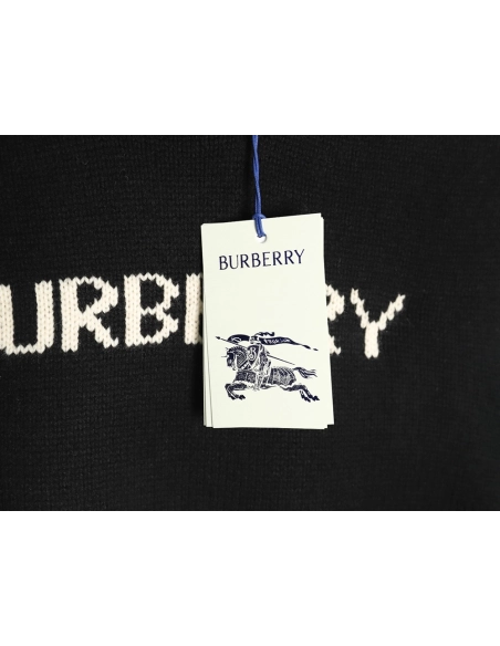 Burberry Equestrian Knight Logo Cashmere Blend Crew Neck Sweater TSK1,Burberry