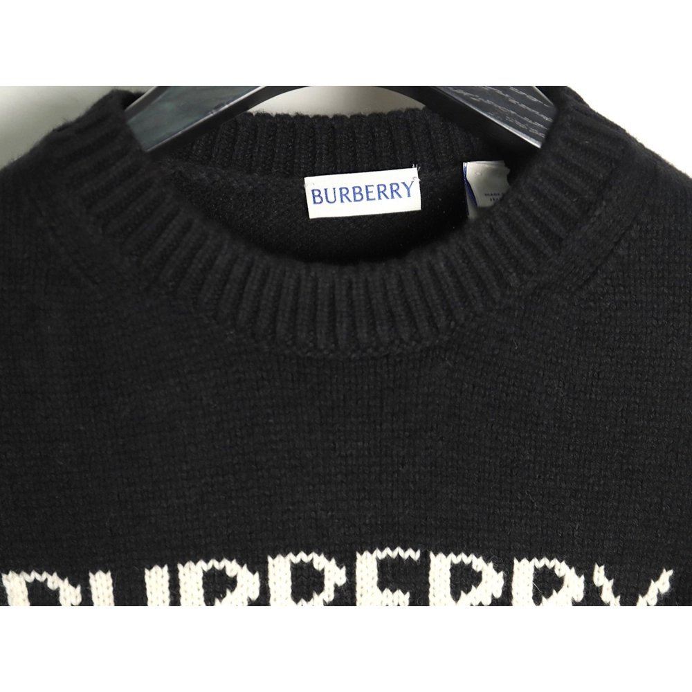 Burberry Equestrian Knight Logo Cashmere Blend Crew Neck Sweater TSK1,Burberry