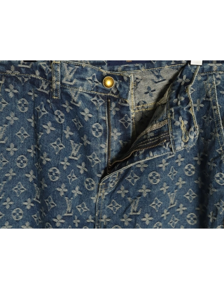Louis Vuitton washed blue jeans with all-over print and side straps,Louis Vuitton