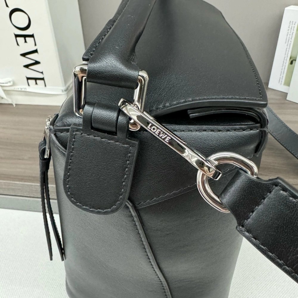 Loewe Puzzle Edge Bags P49X14 33*14.7*21.5cm,Loewe Bags