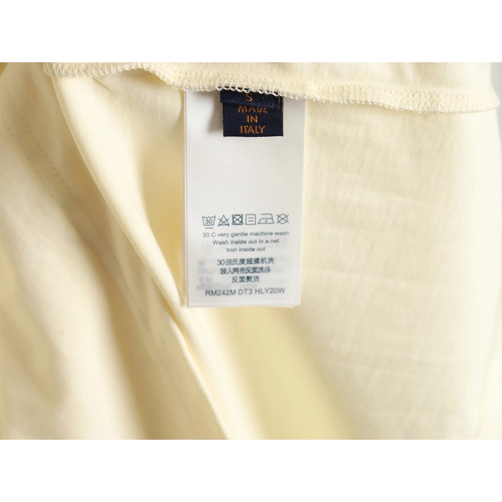 Louis Vuitton fake pocket letter printed short sleeves,Louis Vuitton