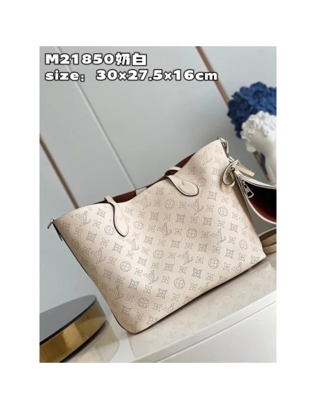 Louis Vuitton Blossom Bags M21850 30X27.5X16cm,Louis Vuitton Bags