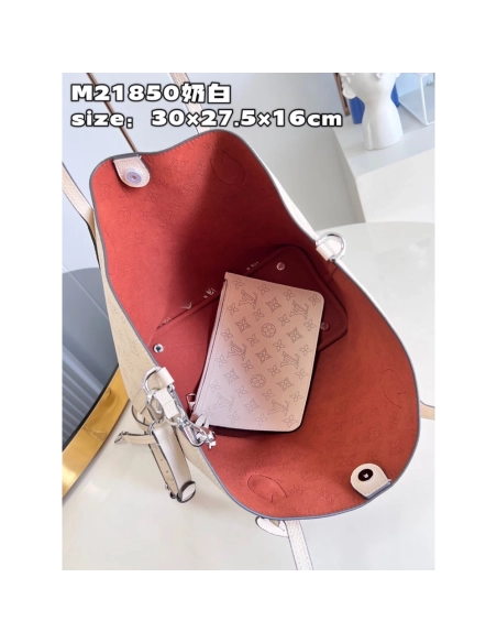Louis Vuitton Blossom Bags M21850 30X27.5X16cm,Louis Vuitton Bags