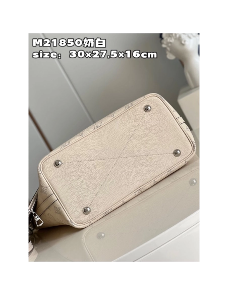 Louis Vuitton Blossom Bags M21850 30X27.5X16cm,Louis Vuitton Bags