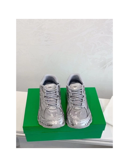 Bottega Veneta Orbit Runner Sneaker,BOTTEGA VENETA SNEAKER