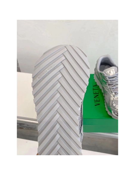 Bottega Veneta Orbit Runner Sneaker,BOTTEGA VENETA SNEAKER