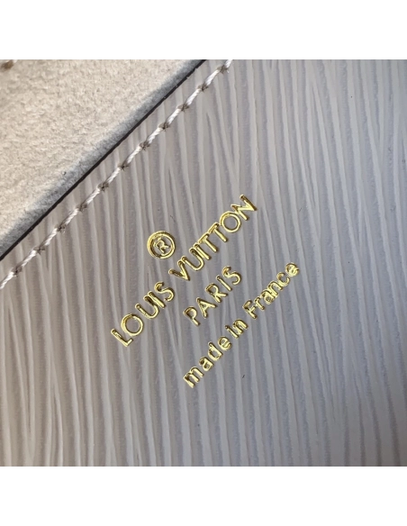 Louis Vuitton Bags M57049 19X15X9cm