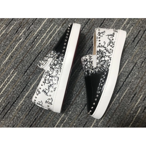 Fake Christian Louboutin Pik Boat Spikes Slip-on Sneakers Patent Leather Black White