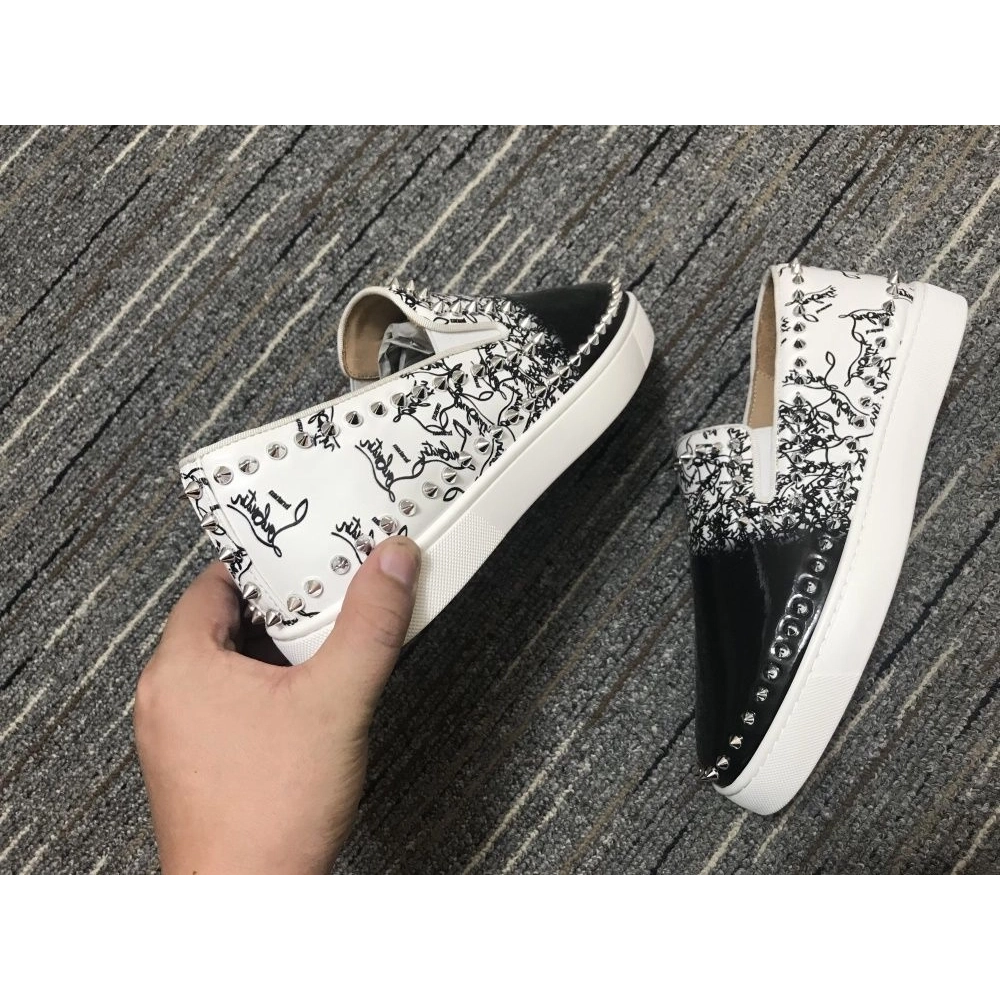 Fake Christian Louboutin Pik Boat Spikes Slip-on Sneakers Patent Leather Black White