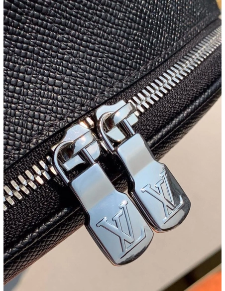 Louis Vuitton Bags M30258 31X44X17.5cm