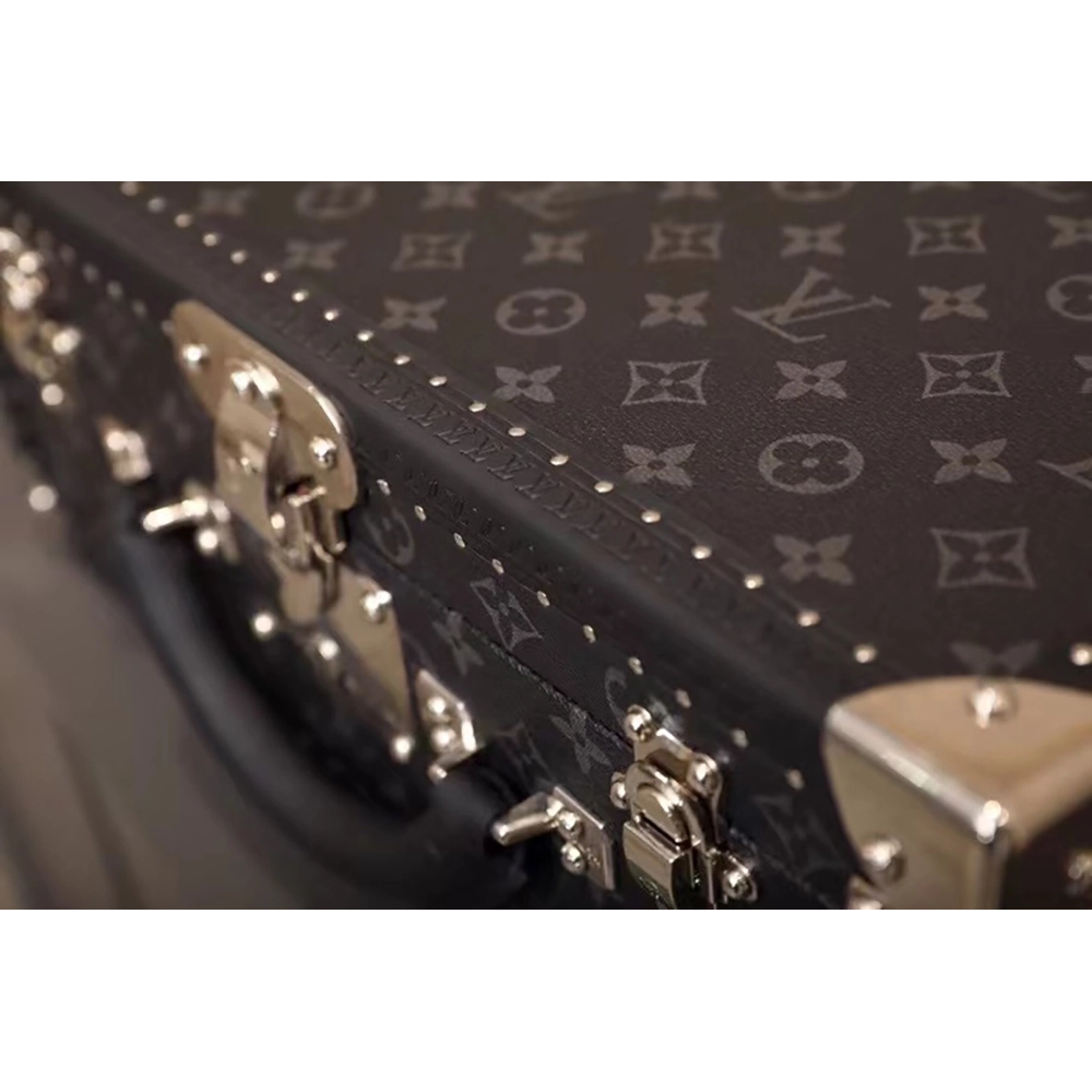 Louis Vuitton Bags M26688