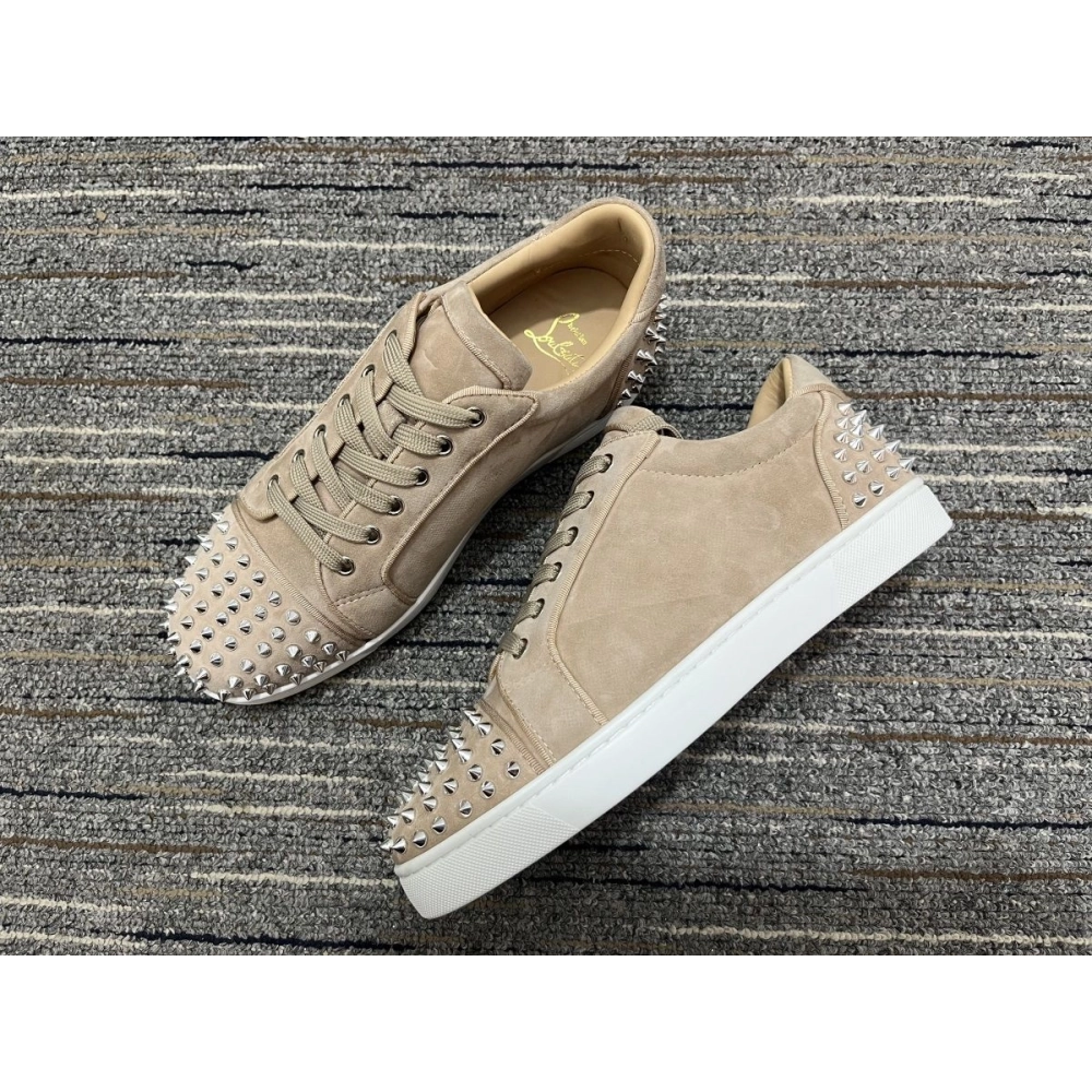 Discount Christian Louboutin Seavaste 2 Orlato Flat Low-top Suede Leather Sand Outlet
