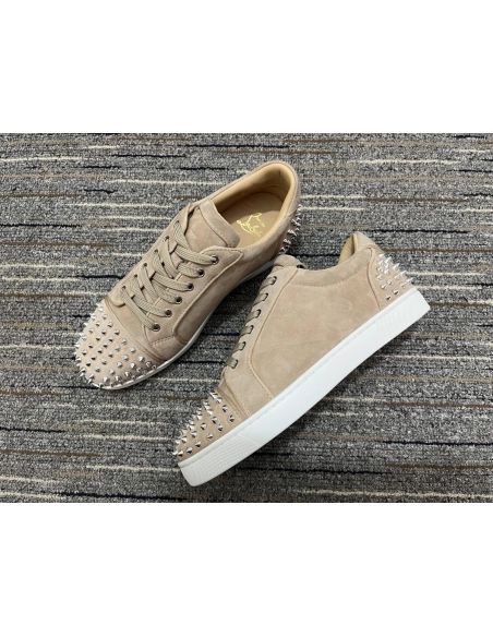 Discount Christian Louboutin Seavaste 2 Orlato Flat Low-top Suede Leather Sand Outlet