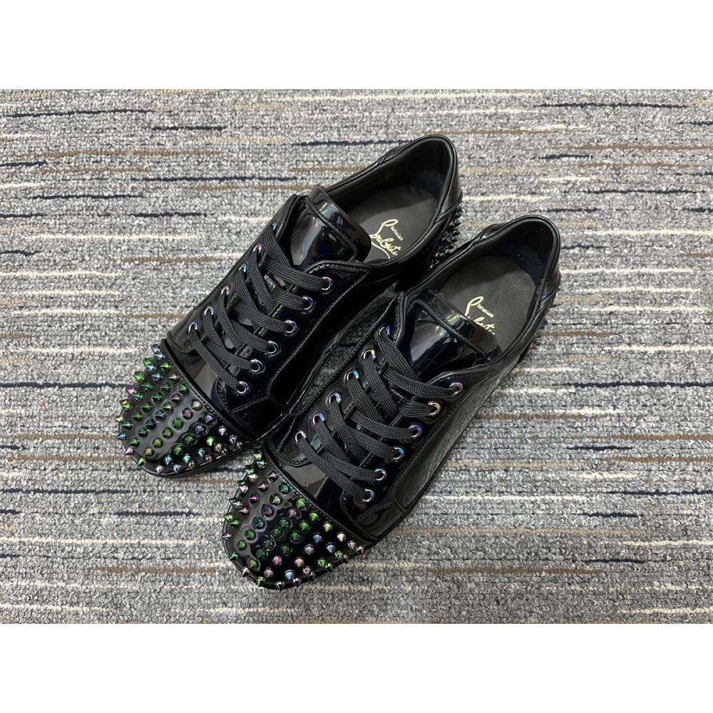 Cheap Christian Louboutin Seavaste 2 Orlato Flat Low-top Patent Leather Black