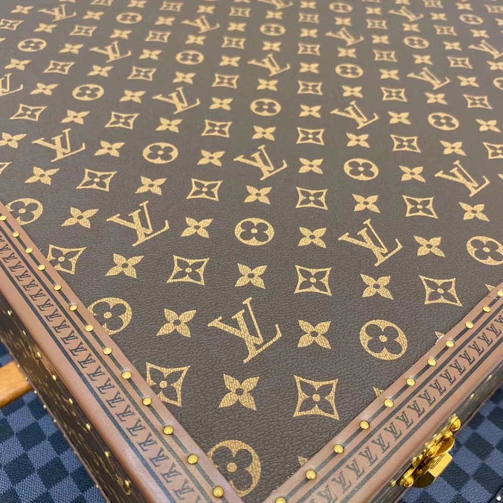 Louis Vuitton Bags M21325