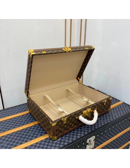 Louis Vuitton Bags M21325
