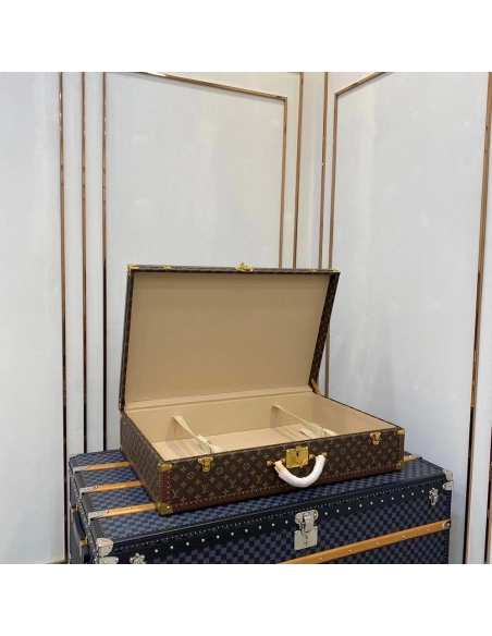 Louis Vuitton Bags M21325