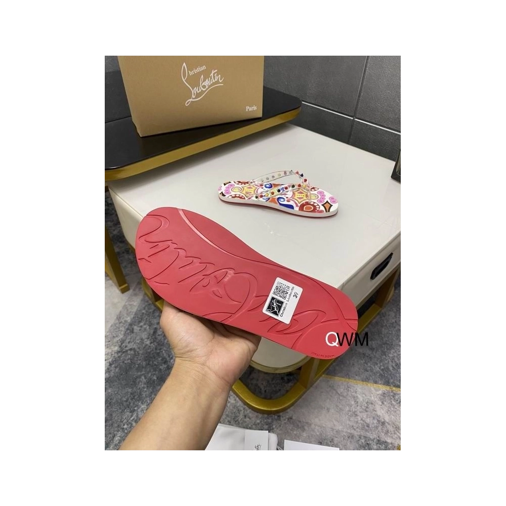 Replica Christian Louboutin Loubi Spikes Donna Flat Flip Flops Multicolor, Knockoff CL Shoes