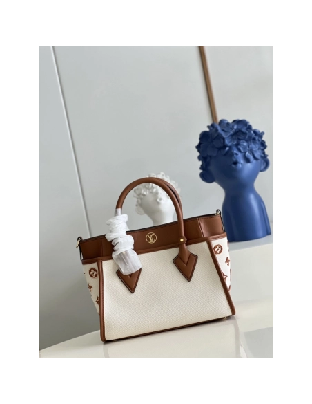 Louis Vuitton Bags M59905 25X20X12cm