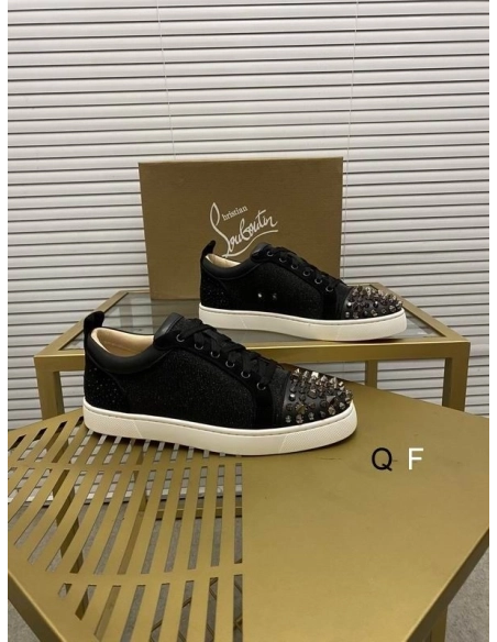 Fake Christian Louboutin Louis Junior Spikes Sneakers Leather and Textile Black
