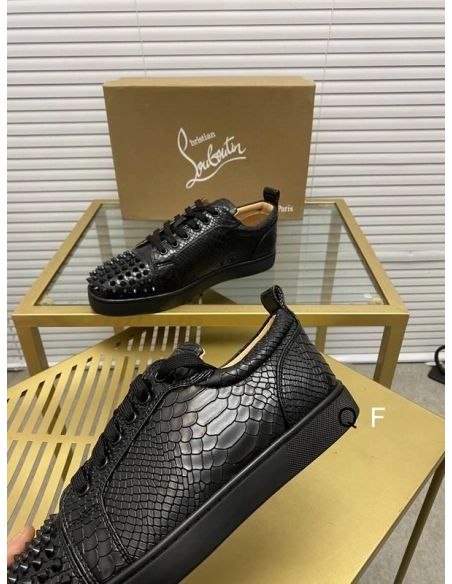 Replica Christian Louboutin Louis Junior Spikes Orlato Sneakers Python Embossed Calfskin Black