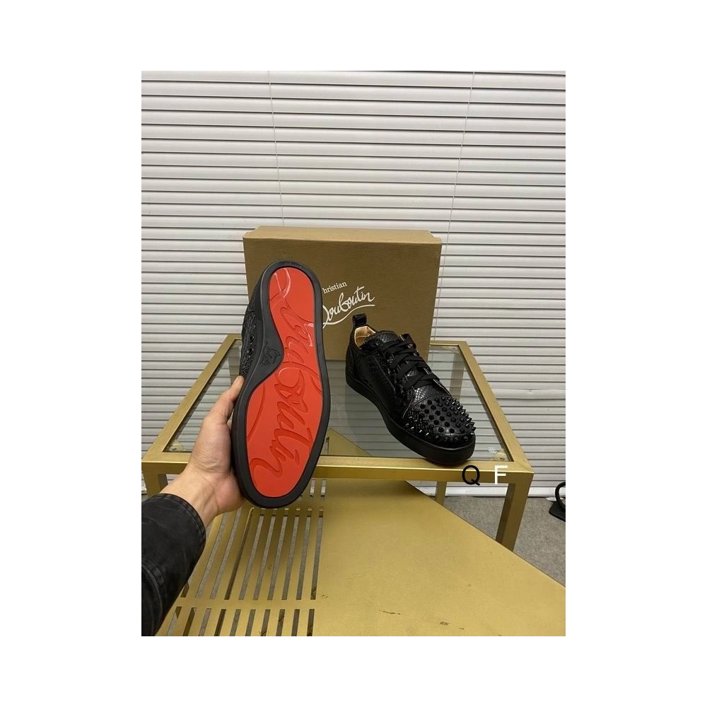 Replica Christian Louboutin Louis Junior Spikes Orlato Sneakers Python Embossed Calfskin Black
