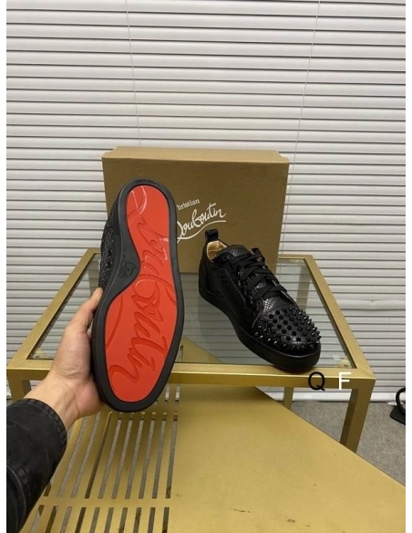 Replica Christian Louboutin Louis Junior Spikes Orlato Sneakers Python Embossed Calfskin Black