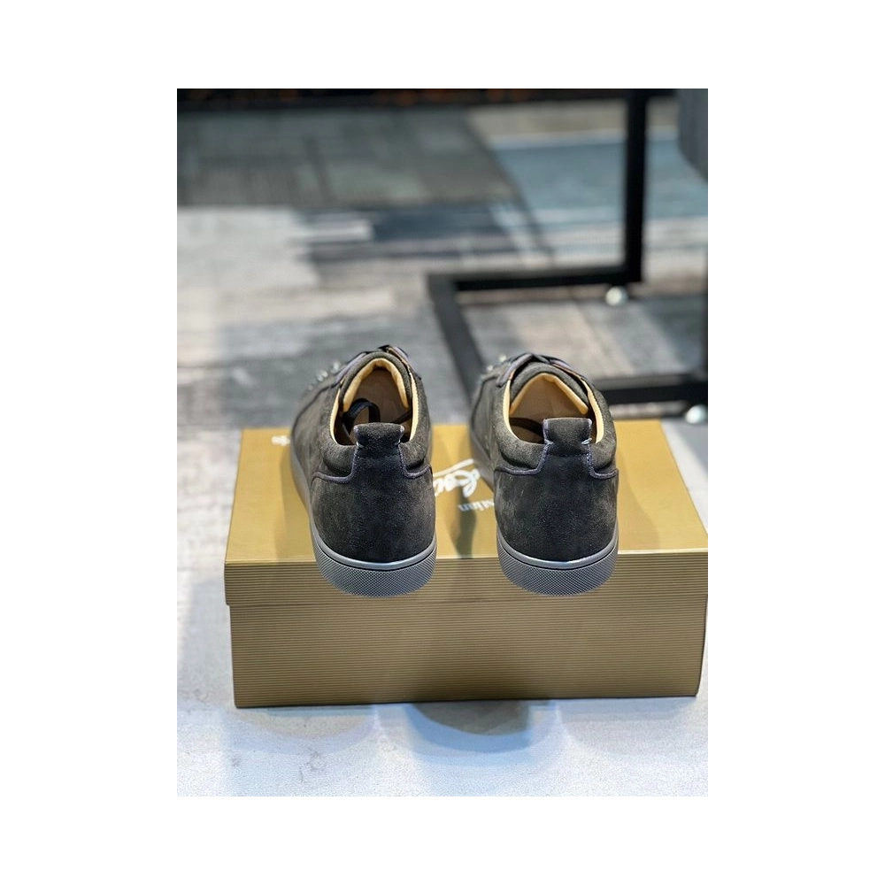 Knockoff Christian Louboutin Louis Junior Spikes Low-top Sneaker Veau Velours Olive