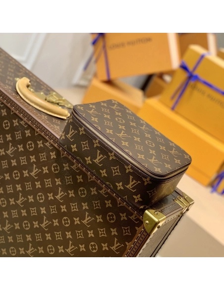 Louis Vuitton Bags M43689 22.4X8.5X14cm