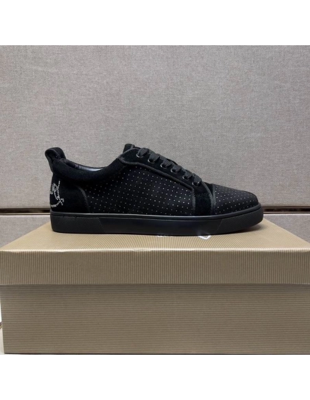 Replica Christian Louboutin Fun Louis Junior Men Low-top Sneakers Veau Velours with Strass Black