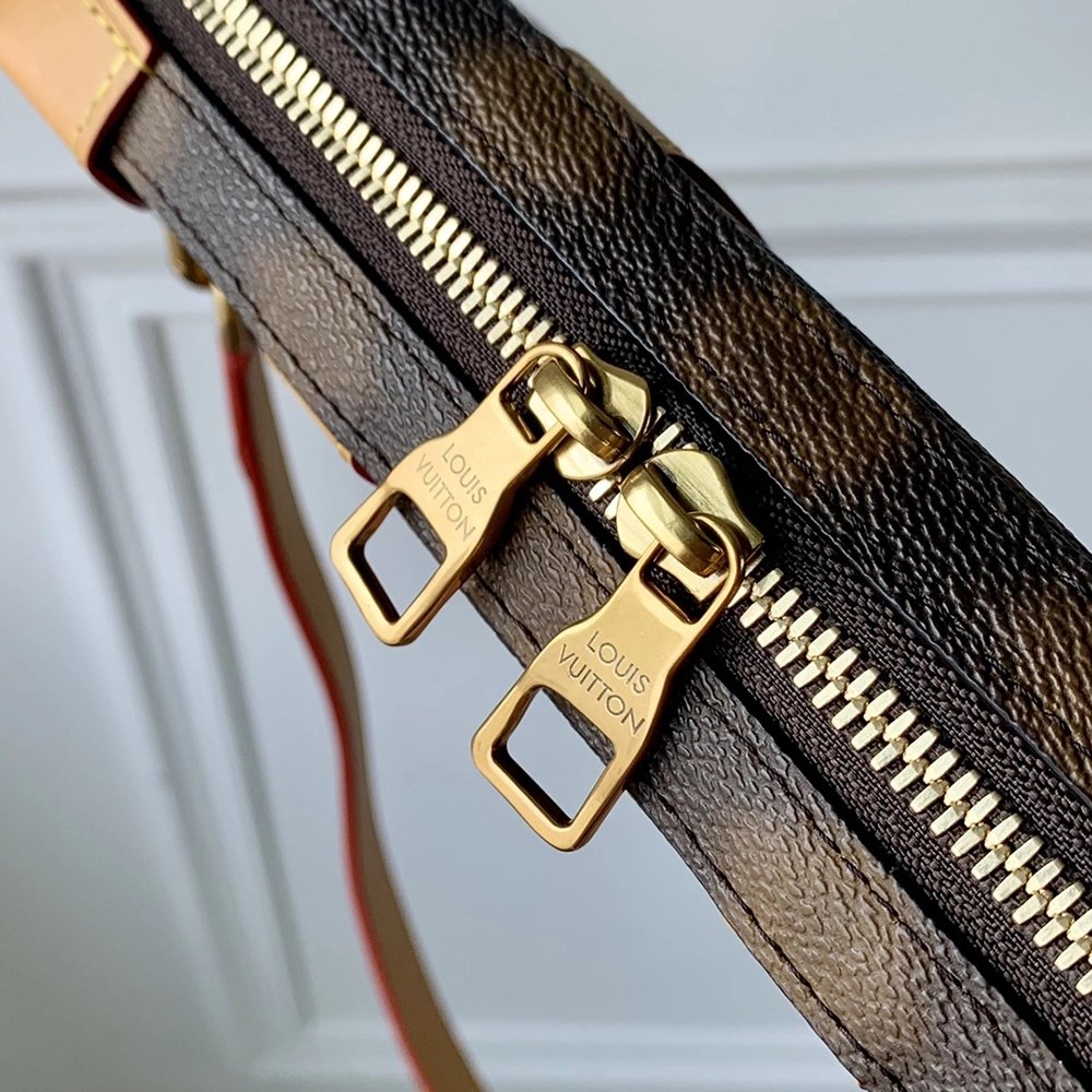 Louis Vuitton Bags M81580 22.5X14X5cm