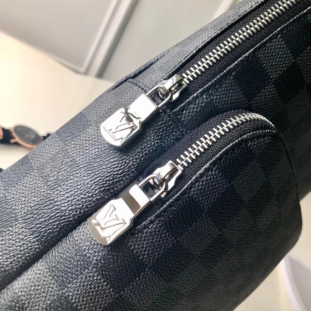 Louis Vuitton Bags N41719 20X31X10cm