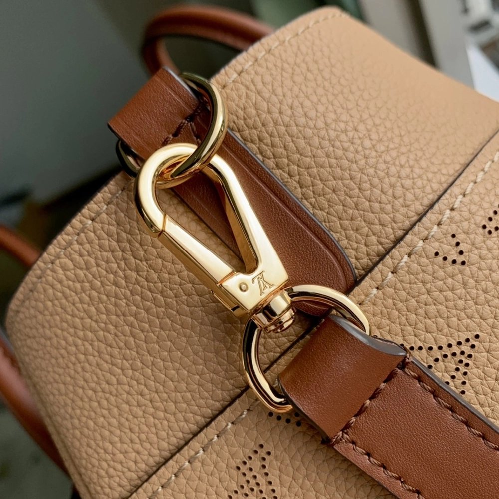 Louis Vuitton Bags M53826 30.5X24.5X14cm