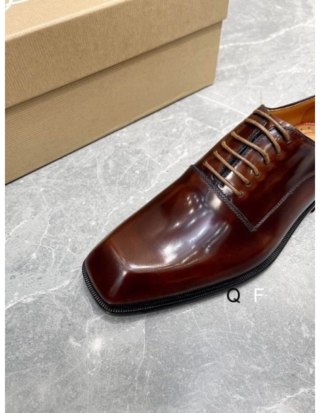 Cheap Christian Louboutin Capitano Oxford Smooth Calf Leather Brown for Sale
