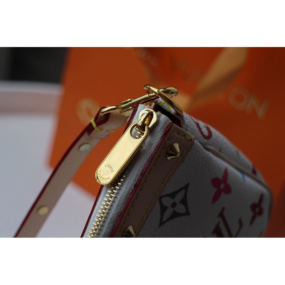 Louis Vuitton Bags M92649 22X13cm