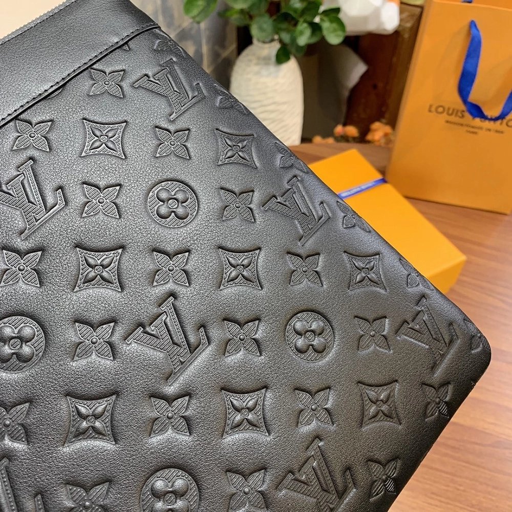 Louis Vuitton Bags M62903 34X25X2cm