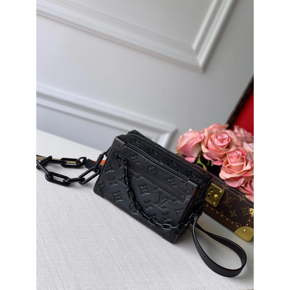 Louis Vuitton Bags N55702 18X13X8cm
