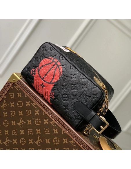 Louis Vuitton Bags M58515 15X24X15cm