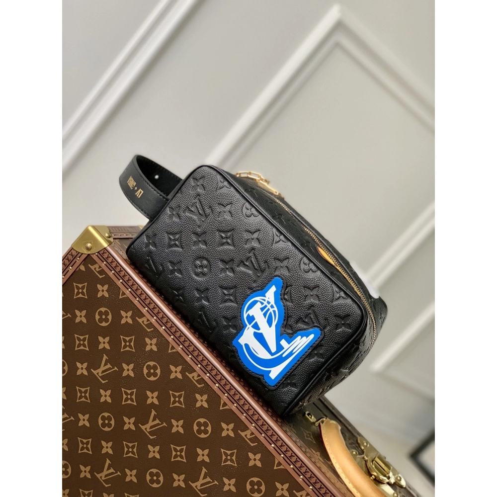 Louis Vuitton Bags M58515 15X24X15cm