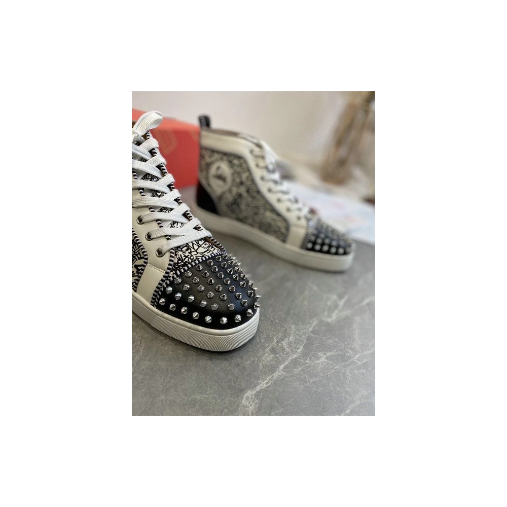 Fake Christian Louboutin Louis Orlato Spike Sneakers Patent And Leather Black White